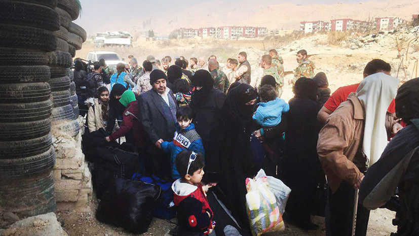 Спешная эвакуация: Восточную Гуту смогли покинуть около 100 мирных жителей