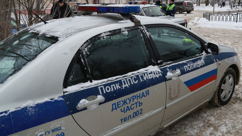 На Крымском Валу в Москве столкнулись четыре автомобиля