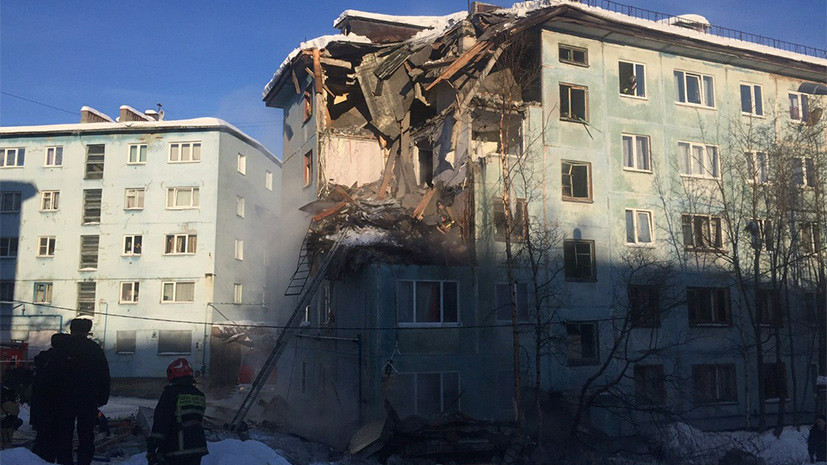 СК назвал приоритетную версию обрушения дома в Мурманске