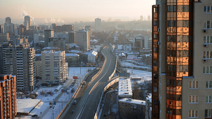 Прокуратура: житель Екатеринбурга зарегистрировал в квартире около 20 тысяч иностранных граждан