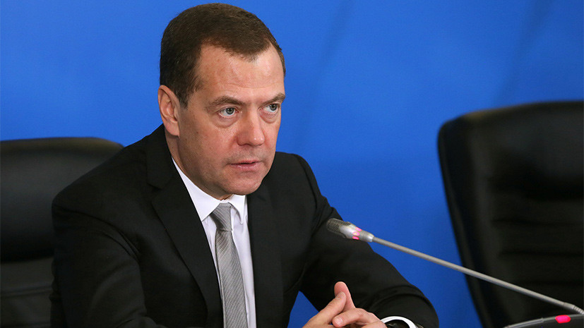 Медведев подписал постановление об индексации социальных пенсий с 1 апреля