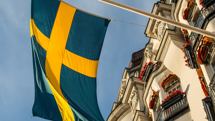 Швеция высылает российского дипломата