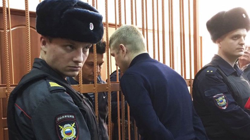 Суд продлил срок задержания технического директора торгового центра в Кемерове