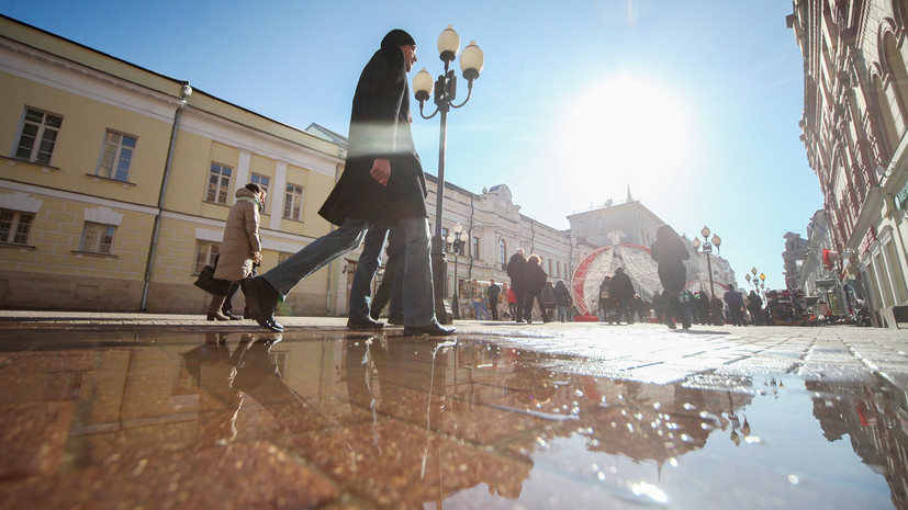 Синоптики рассказали, когда в Москве начнёт активно таять снег