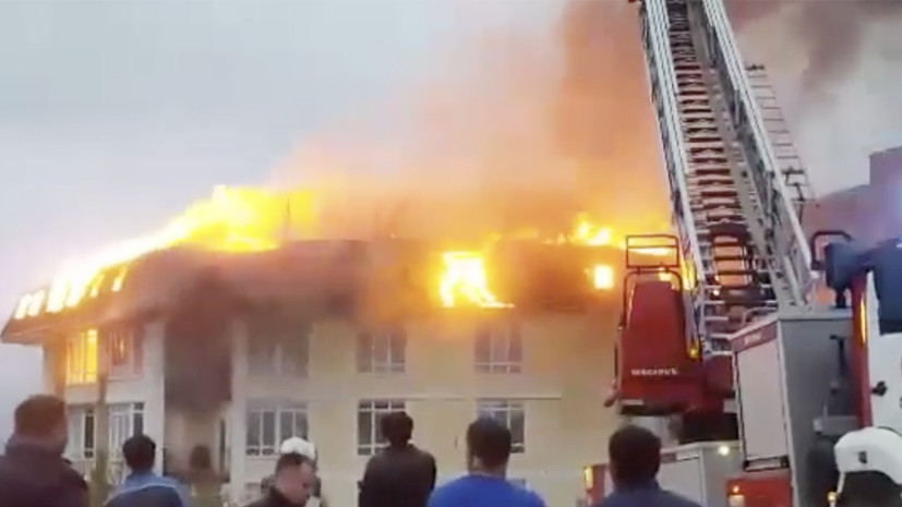 Пожар в пятиэтажном доме в Сочи полностью ликвидирован