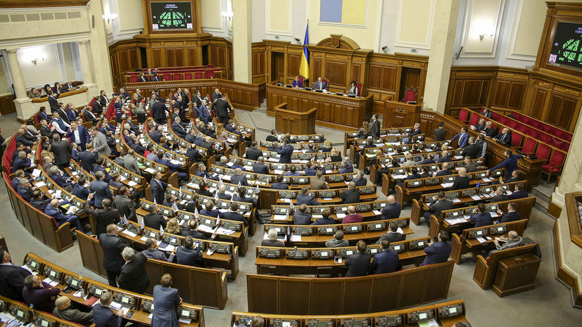 Рада отклонила предложенный Порошенко законопроект об отмене деклараций для активистов