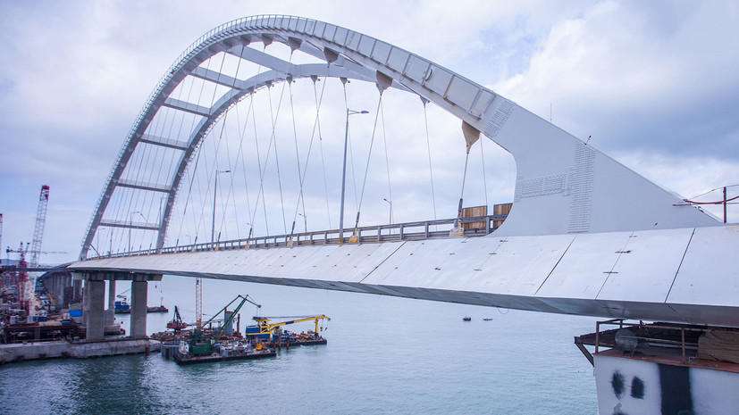 Завершён монтаж аэродинамических обтекателей автодорожной арки Крымского моста