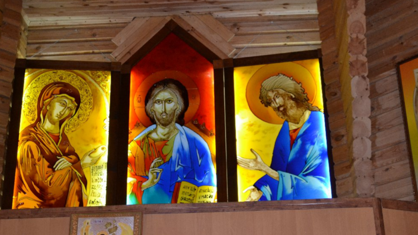 В Киеве подожгли храм Иерусалимской иконы Божией Матери
