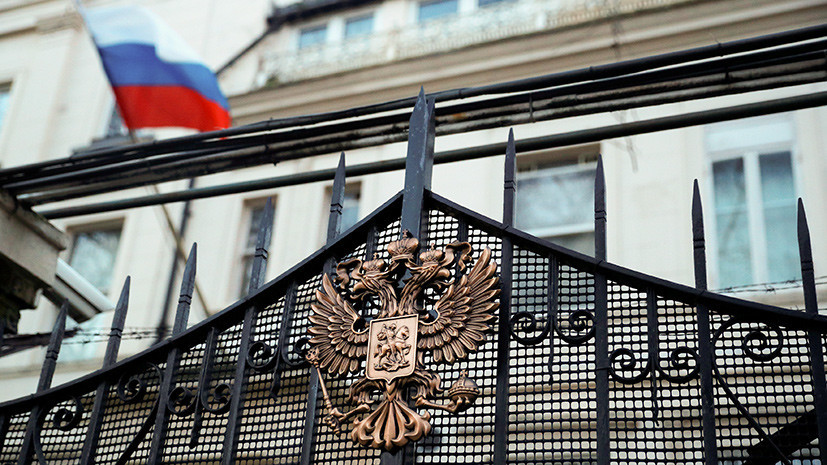 Посольство России направило в МИД Британии ноту с просьбой о встрече с Джонсоном