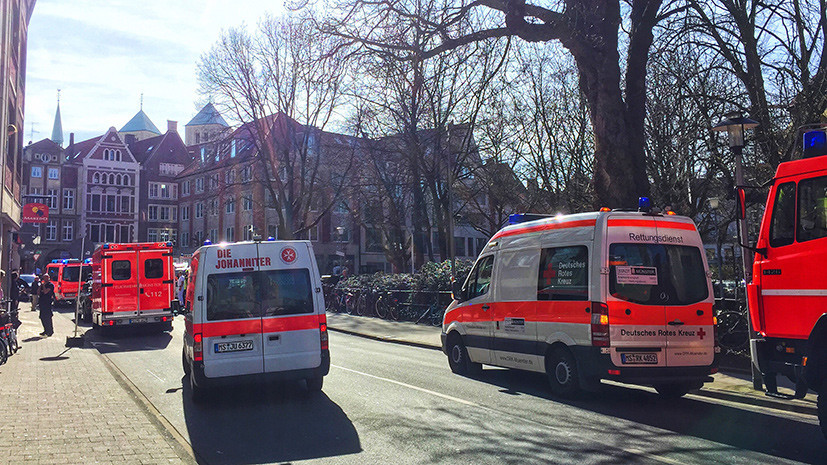 СМИ: При наезде автомобиля в немецком Мюнстере пострадали около 50 человек 