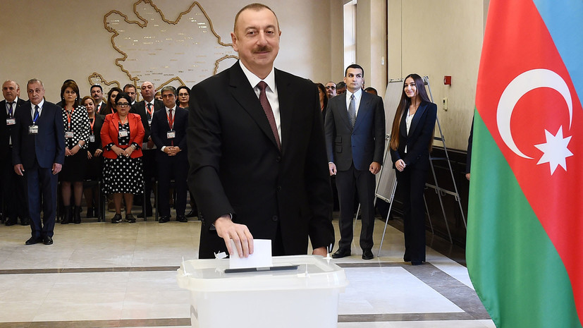Экзитпол: Алиев лидирует на выборах президента Азербайджана с 82,71% голосов
