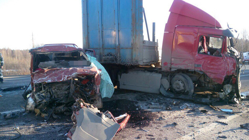 Источник: семь человек погибли в результате ДТП в Вологодской области