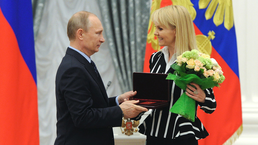 Путин поздравил певицу Валерию с юбилеем