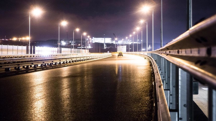 Аксёнов назвал сроки открытия Крымского моста для автомобилей