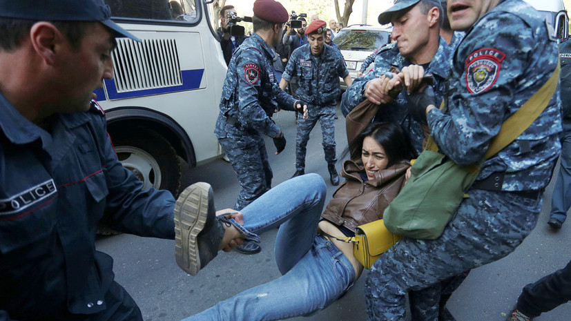 Число задержанных участников акции в Ереване достигло 233