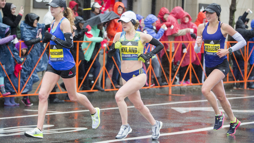«Трудно было поверить, что я кого-то опередила»: медсестра из США стала второй на Бостонском марафоне