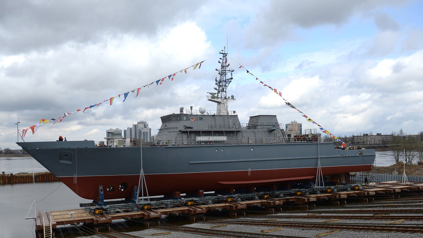 В Петербурге спустили на воду корабль «Иван Антонов» для ВМФ России