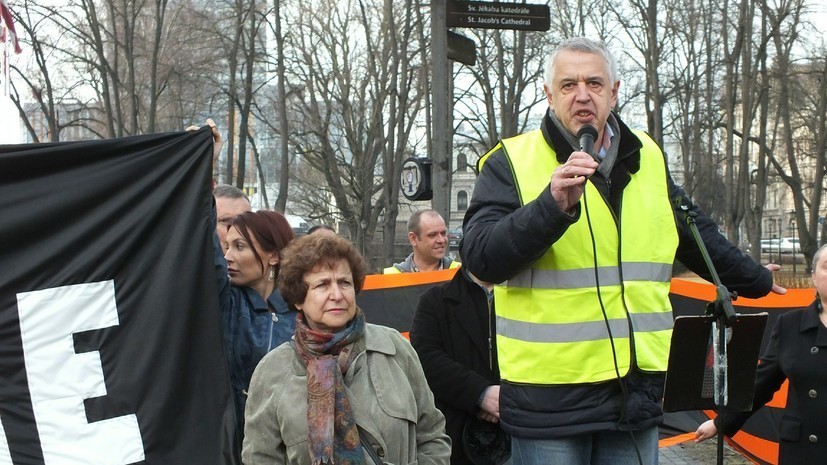 В Латвии обжаловали арест лидера Штаба защиты русских школ