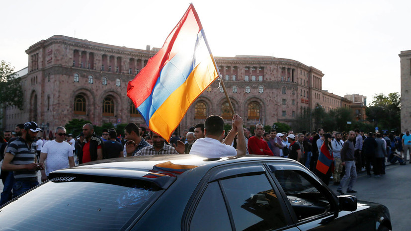 Депутаты Госдумы встретились со спикером парламента Армении