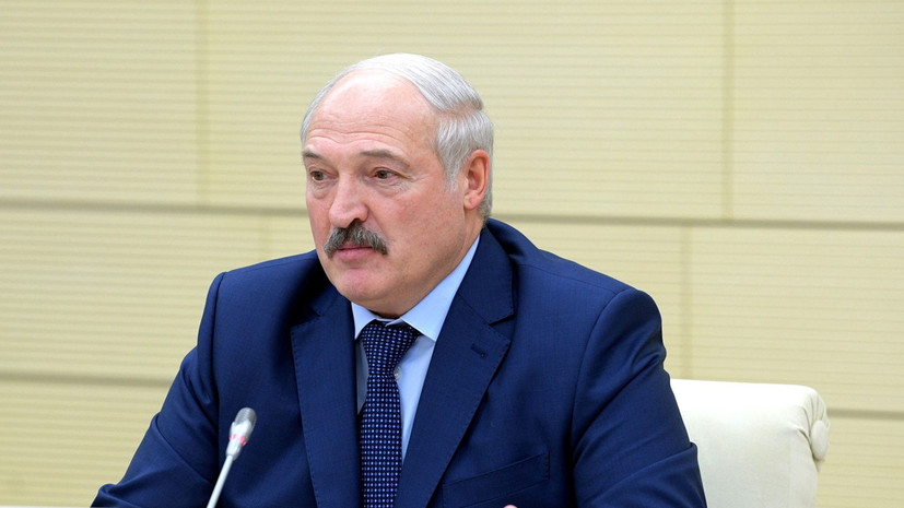 Лукашенко заявил, что жители Белоруссии могут сделать страну «цветущим краем»
