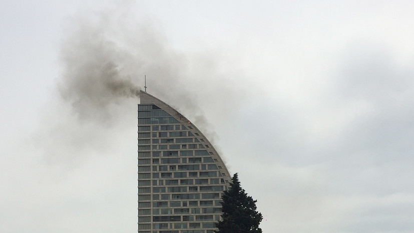 СМИ сообщили о пожаре в здании Trump Tower в Баку