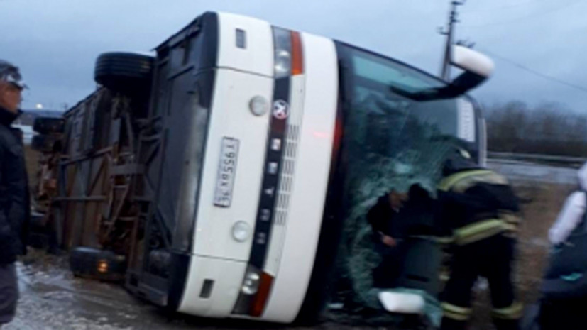 В Удмуртии произошло ДТП с участием экскурсионного автобуса