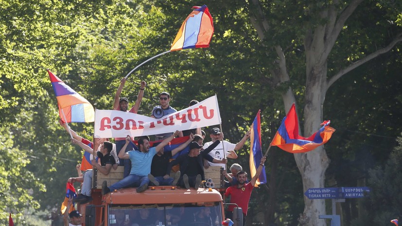 Исполняющий обязанности министра культуры Армении ушёл в отставку