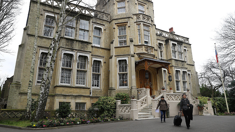 В посольстве России объяснили отказ от встречи с британскими парламентариями