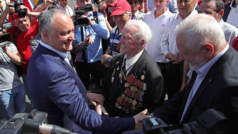 Додон примет участие в марше «Бессмертного полка» в Кишинёве