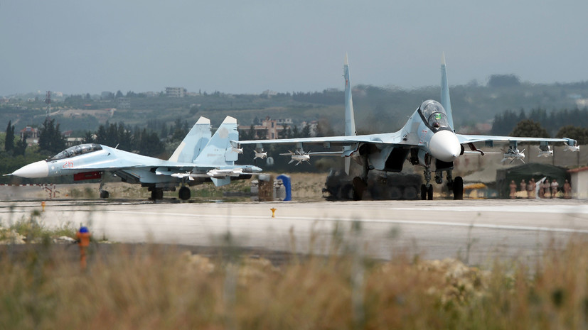 Бывший глава Минобороны Израиля рассказал о горячей линии с российской авиабазой в Сирии