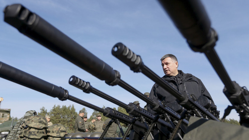 Лучевая боязнь: глава МВД Украины обвинил Россию в применении «нового лазерного оружия»