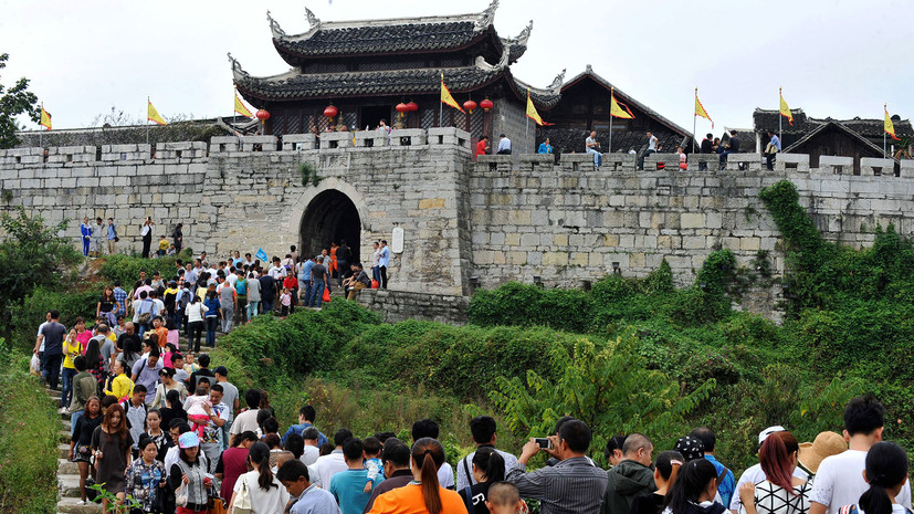 Исследование: китайцы за год потратили на туры внутри страны втрое больше, чем на зарубежные