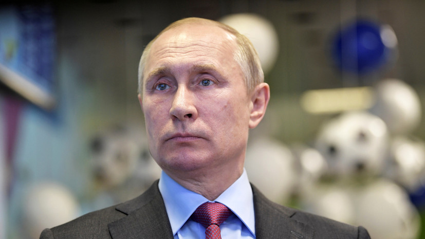 В Кремле объяснили, почему Путин не поздравил Порошенко с Днём Победы