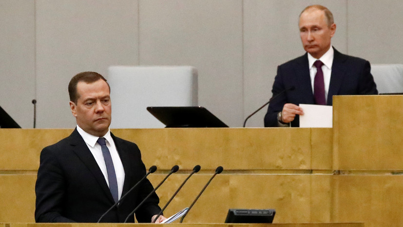 Медведев отрицательно оценил предложение запретить членство премьера в партиях