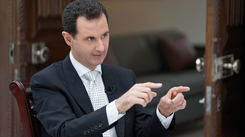 Асад назвал фарсом обвинения в применении химического оружия в Сирии