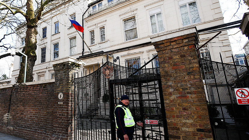 Посольство России призвало Британию подключиться к урегулированию ситуации в Сирии
