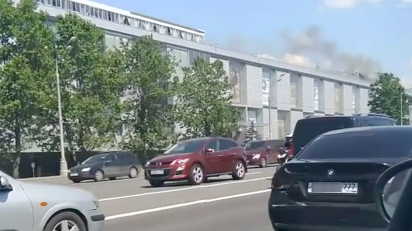 В ТЦ «Времена года» в Москве произошло возгорание
