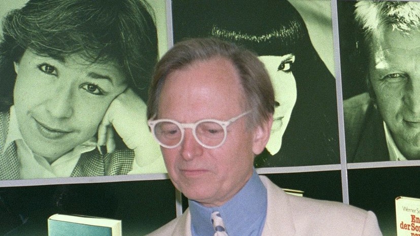 В США скончался журналист и писатель Том Вулф