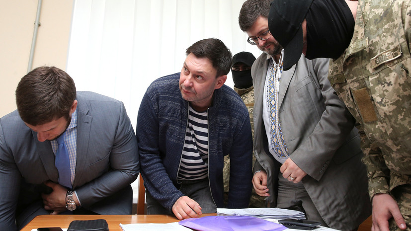 Миссия УВКПЧ ООН изучает действия СБУ в отношении журналистов РИА Новости Украина
