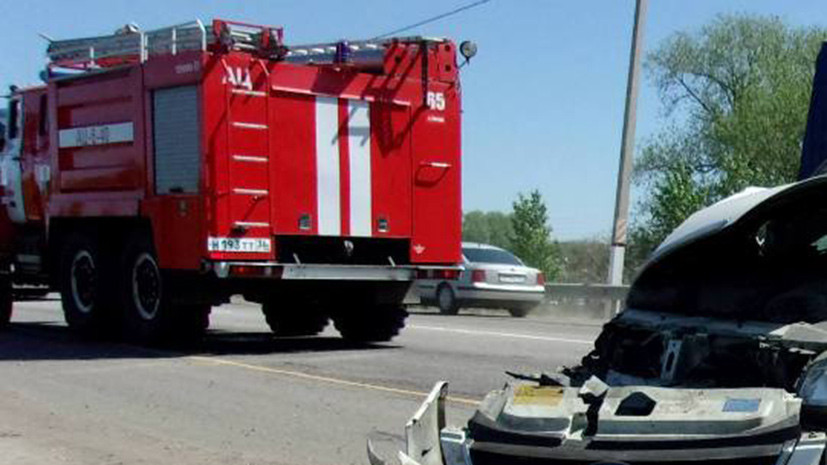 Под Воронежем в ДТП с участием грузовика погибли четыре человека