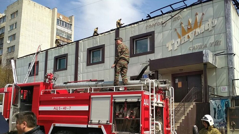 В Казахстане из загоревшегося торгового дома эвакуировали 35 человек