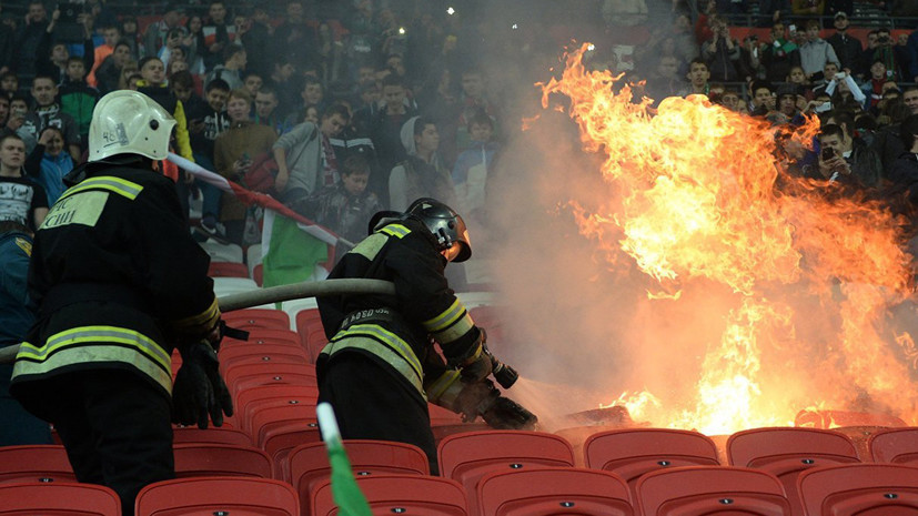 Фанаты ФК «Рубин» устроили пожар на прощальном матче Рыжикова