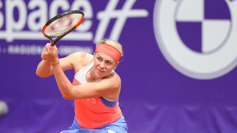 Павлюченкова вышла в финал турнира WTA в Страсбурге после отказа Барти