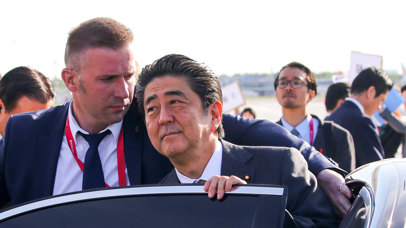 СМИ сообщили о планах Абэ посетить США в июне