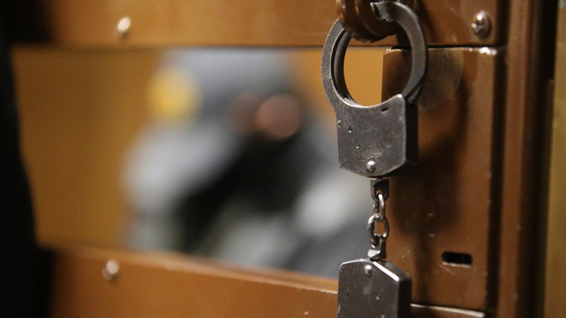 В Свердловской области арестовали следователя СК и двух его сообщников