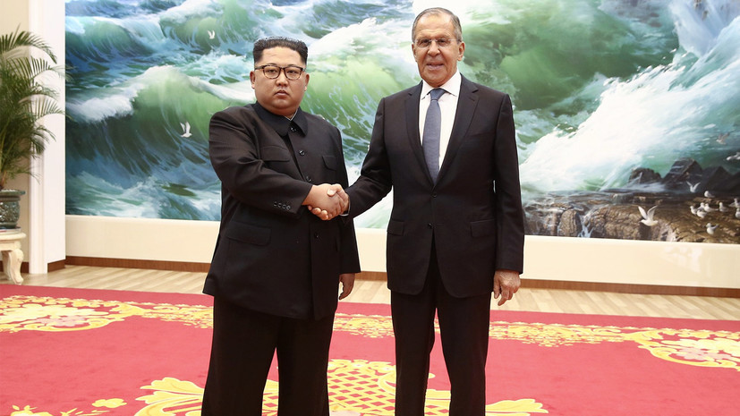 МИД России опубликовал фото со встречи Лаврова и Ким Чен Ына