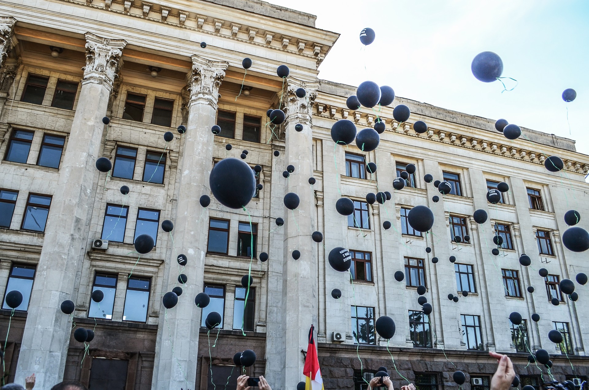 Никогда не поверю, что это не было запланировано»: очевидец трагедии в  Одессе о своём расследовании и бездействии Киева — РТ на русском