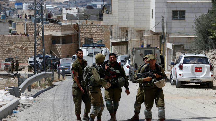 Израильские солдаты задержали семерых разыскиваемых палестинцев