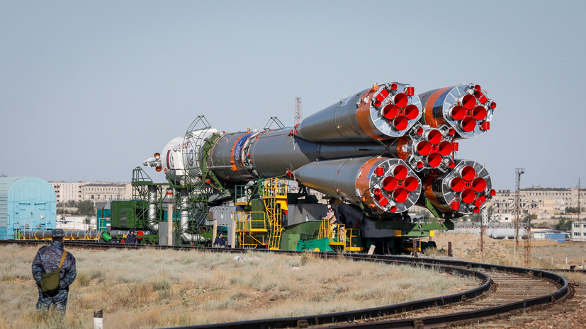 В космос с Забивакой: ракету с пилотируемым кораблём «Союз МС-09» готовят к запуску