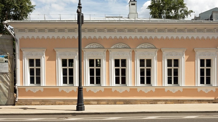 В центре Москвы завершилась реставрация главного дома усадьбы XIX века